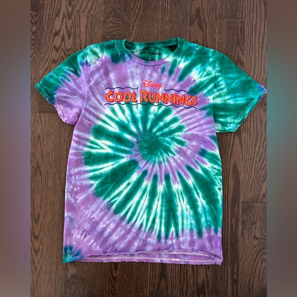 Disney tshirt youth small - Picture 1 of 2